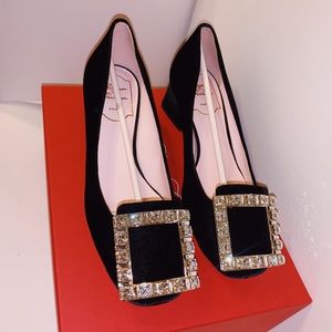 Roger vivier strass buckle